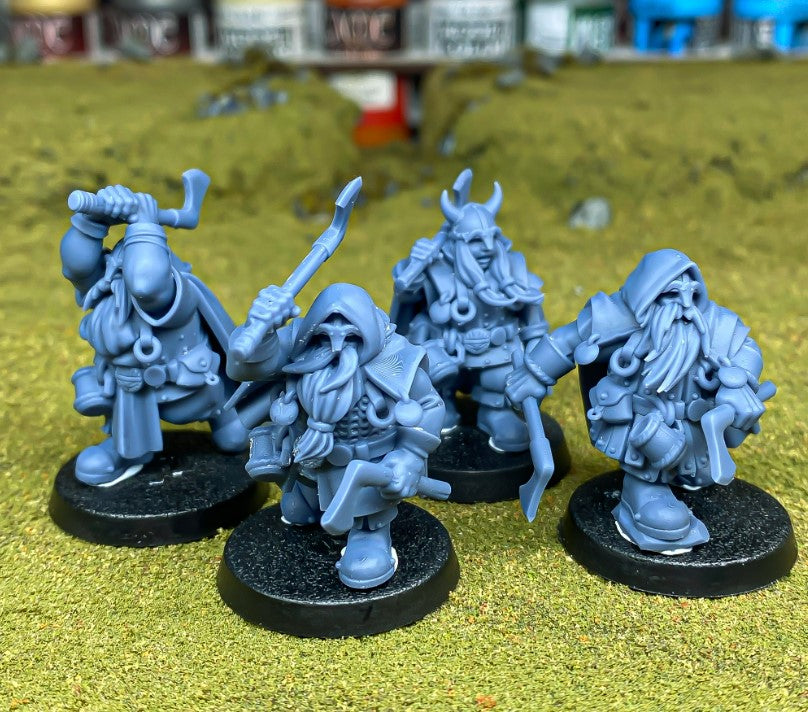 Dwarf Rangers - Throwing Axes