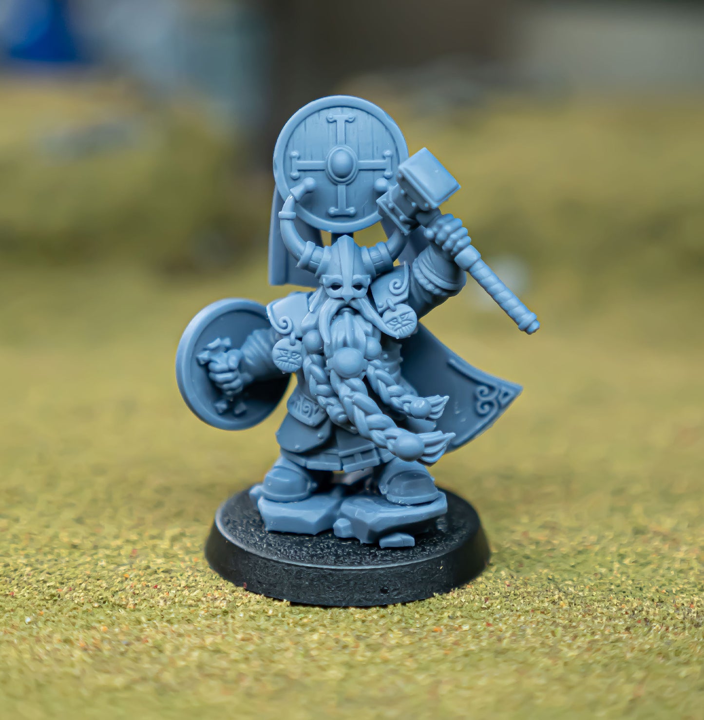 Dwarf Prince - Hammer & Shield